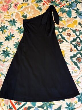 Banana Republic Black One-Shoulder Dress